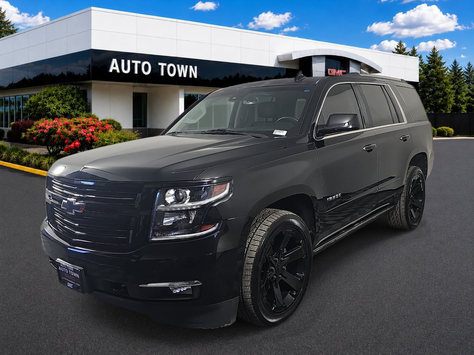 Used 2017 Chevrolet Tahoe Premier w/ Max Trailering Package AWD/4WD image 1