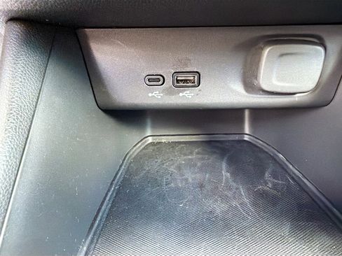 Used 2025 Buick Envista Preferred w/ Convenience I Package image 28