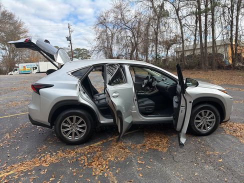 Used 2015 Lexus NX 200t FWD image 25