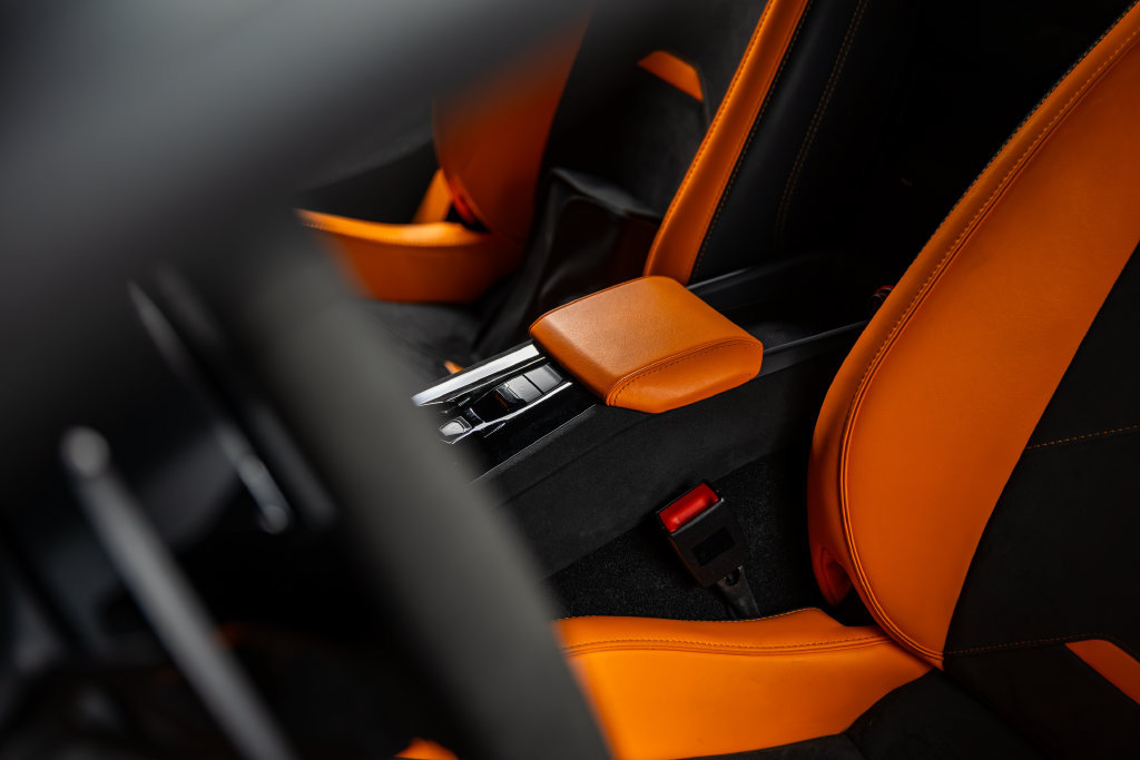 Used 2023 Lamborghini Huracan Tecnica RWD image 46