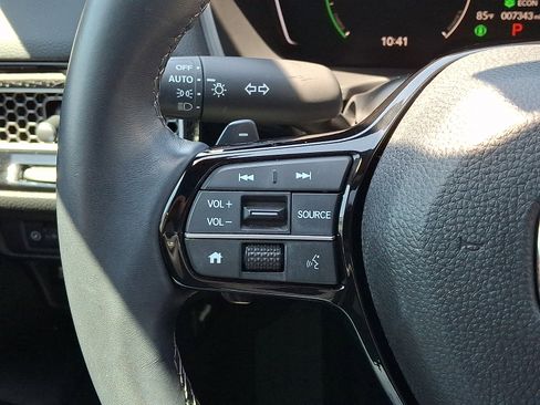 Used 2025 Honda Civic Sport image 21