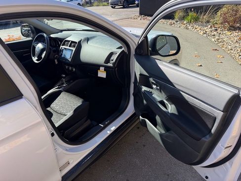 New 2025 Mitsubishi Outlander Sport ES image 11