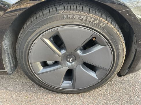 Used 2021 Tesla Model 3 Standard Range Plus RWD image 4