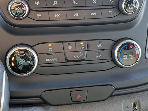 Used 2024 Ford Transit 250 Low Roof w/ Exterior Upgrade Package image 21