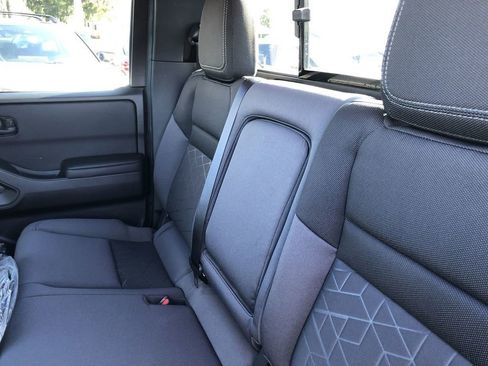 New 2026 Nissan Frontier SV w/ SV Convenience Package AWD/4WD image 19