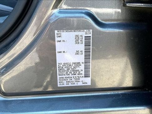 Used 2025 Nissan Altima 2.5 SV FWD image 19