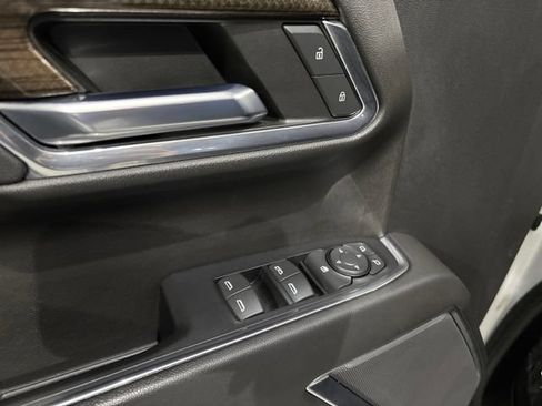 Used 2022 Chevrolet Silverado 1500 LT Trail Boss w/ Protection Package AWD/4WD image 16