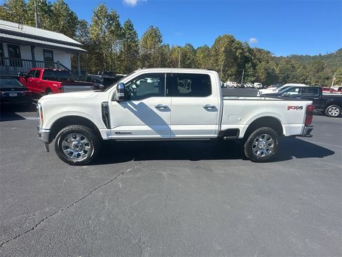 New 2026 Ford F250 King Ranch w/ Chrome Package image 8