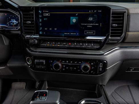 Used 2023 Chevrolet Silverado 1500 ZR2 w/ Technology Package image 20