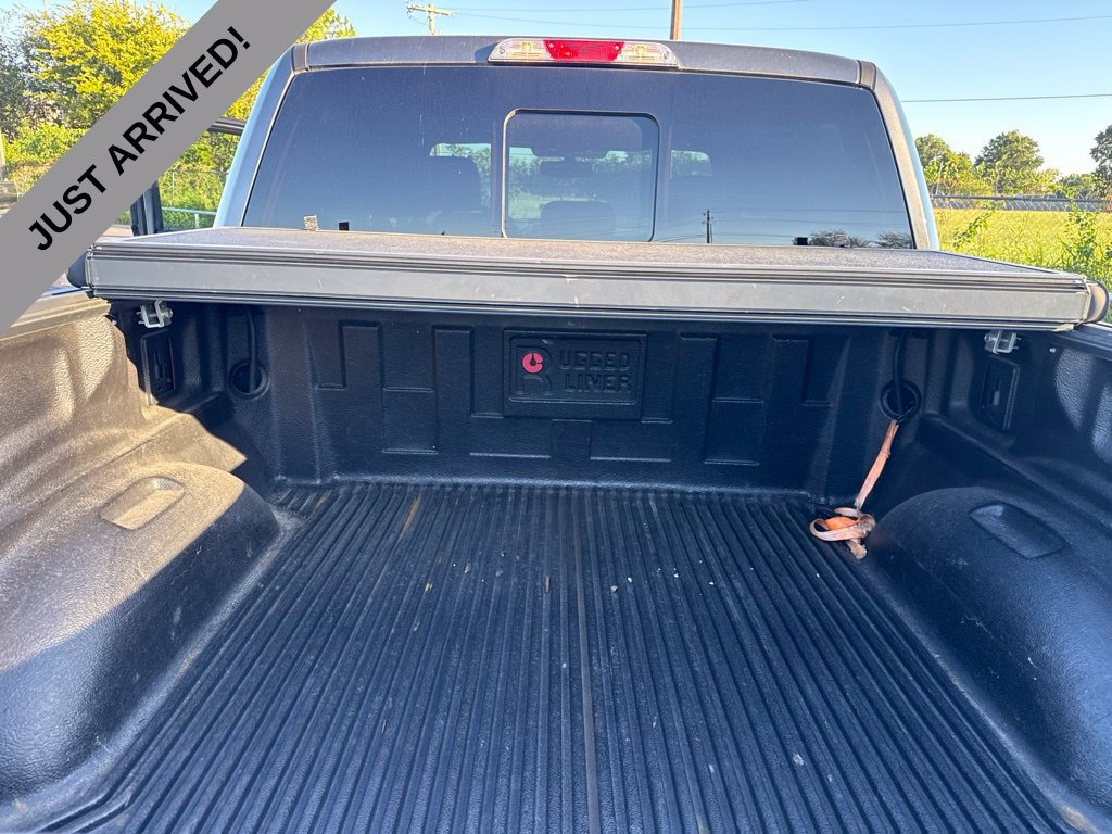 Used 2015 Ford F150 XLT w/ Equipment Group 302A Luxury AWD/4WD image 14
