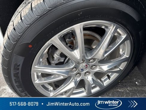 Certified 2023 Buick Enclave Essence w/ Experience Buick Package image 5