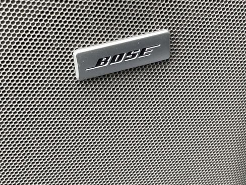 Used 2021 GMC Yukon SLT w/ SLT Premium Package image 18