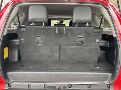 Used 2020 Toyota 4Runner SR5 Premium image 4