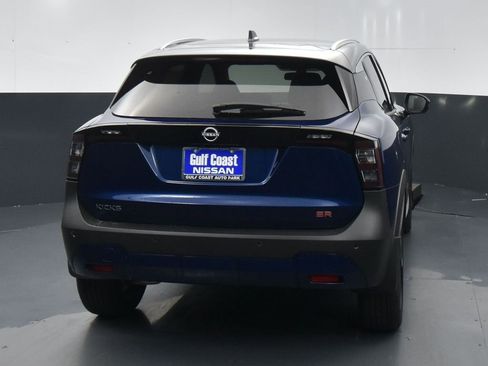 Certified 2025 Nissan Kicks SR image 19