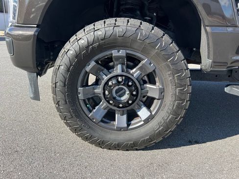 Used 2024 Ford F250 Lariat w/ Sport Appearance Package image 25