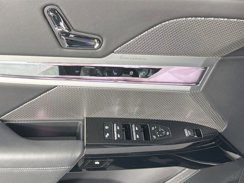 Certified 2023 BMW i7 xDrive60 image 18