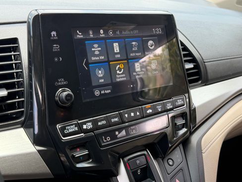 Used 2019 Honda Odyssey EX-L image 26