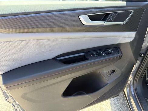 New 2026 Volkswagen Atlas Peak Edition AWD/4WD image 15