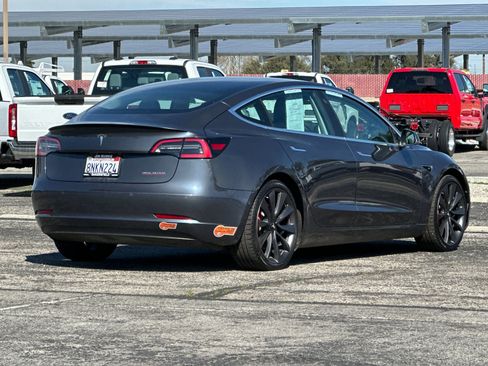 Used 2020 Tesla Model 3 Performance image 4
