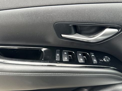 Certified 2022 Hyundai Santa Cruz Limited AWD/4WD image 11