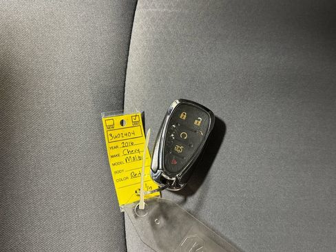 Used 2016 Chevrolet Malibu LT FWD image 32