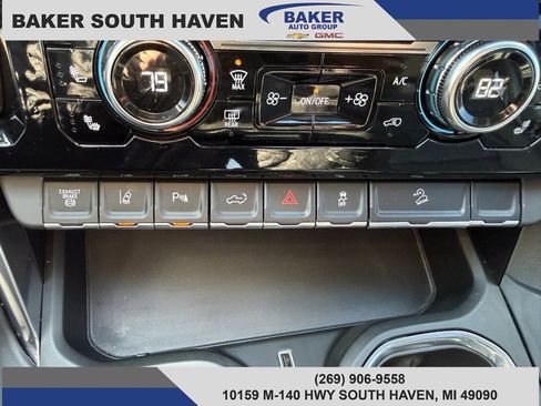 Used 2024 GMC Sierra 2500 Denali w/ Denali Reserve Package image 27