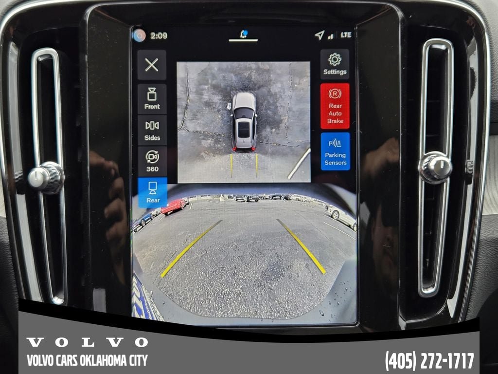 Used 2026 Volvo XC40 B5 Plus w/ Protection Package Premier AWD/4WD image 17