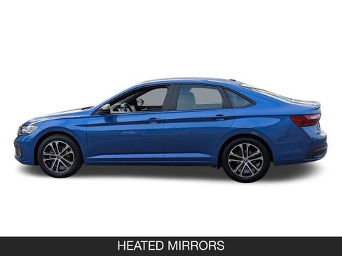 Used 2022 Volkswagen Jetta Sport FWD image 5