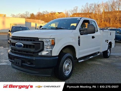 Used 2020 Ford F250 XL image 3