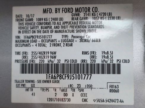 Used 2018 Ford Mustang GT Premium RWD image 13