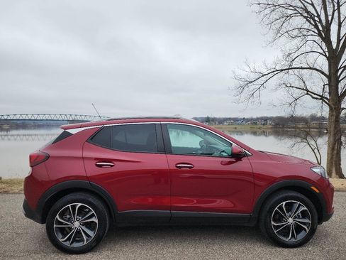 Used 2021 Buick Encore GX Select image 6