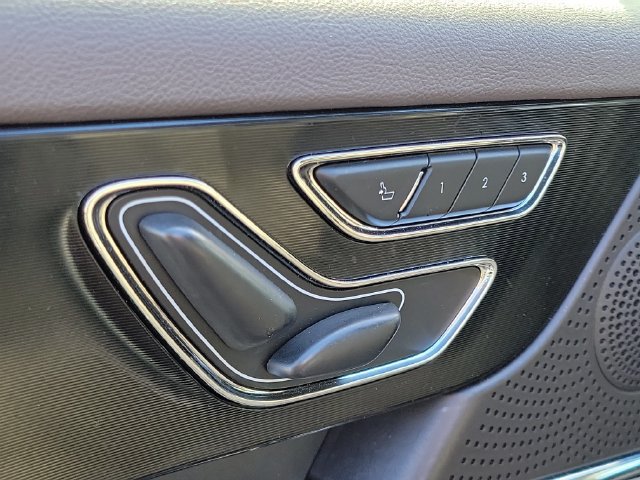 Used 2024 Lincoln Corsair FWD w/ Equipment Group 101A image 8