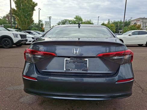 Used 2024 Honda Civic EX image 5