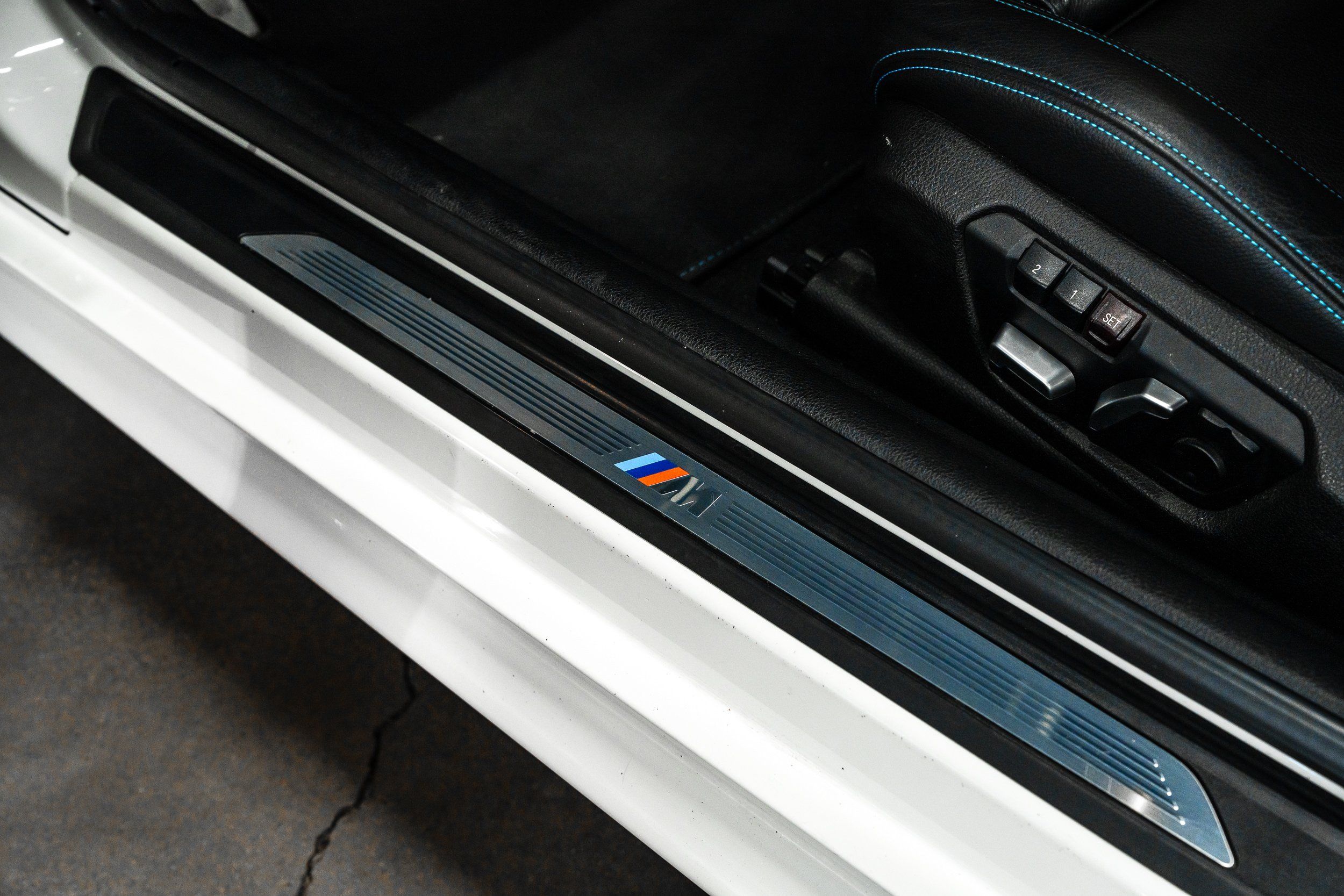 Used 2017 BMW M2 RWD image 34