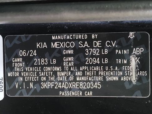 Used 2024 Kia Forte LX FWD image 33