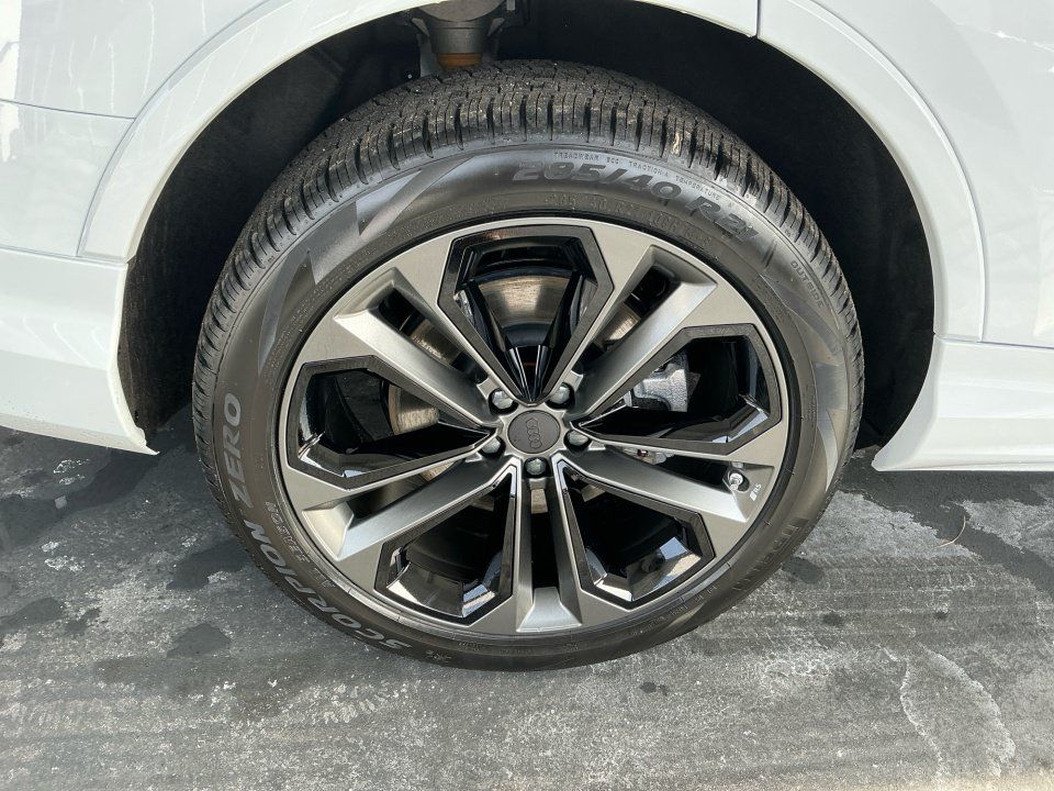 Certified 2026 Audi Q7 3.0T Premium Plus w/ Premium Plus Package AWD/4WD image 24