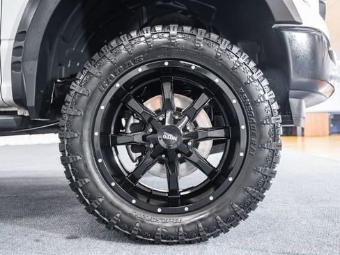 Used 2021 Ford F150 XL w/ Equipment Group 101A High RWD image 17