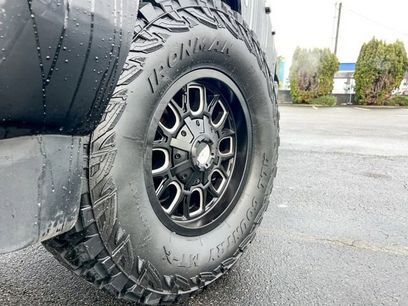 Used 2017 Ford F350 Platinum w/ Platinum Ultimate Package