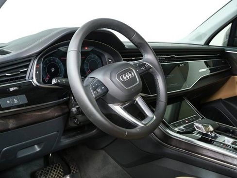 Used 2023 Audi Q7 3.0T Premium Plus w/ Premium Plus Package AWD/4WD image 4