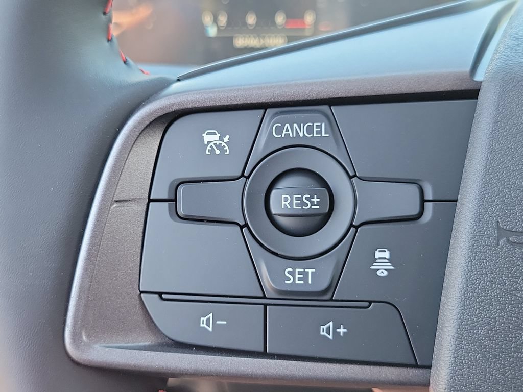 New 2027 Nissan Sentra SR FWD image 30