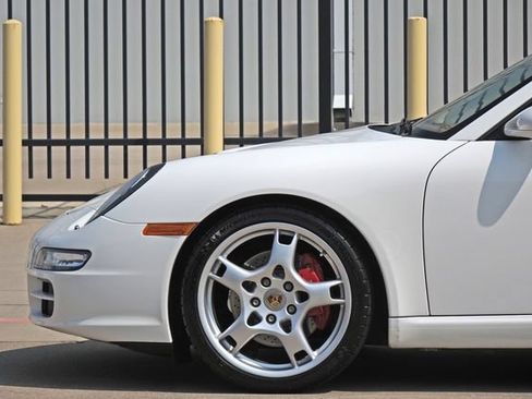 Used 2006 Porsche 911 Carrera S RWD image 27