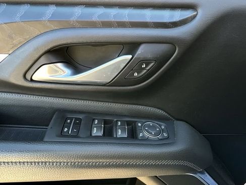 Used 2022 GMC Yukon XL Denali image 20