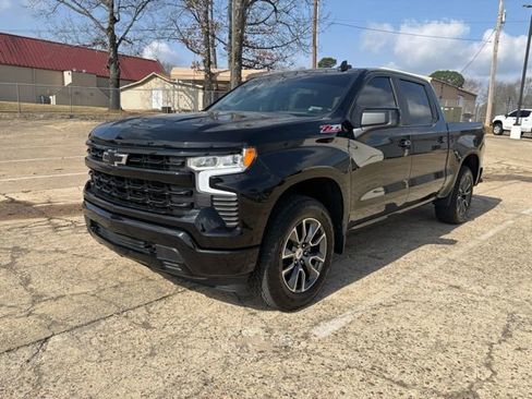 Certified 2024 Chevrolet Silverado 1500 RST image 4