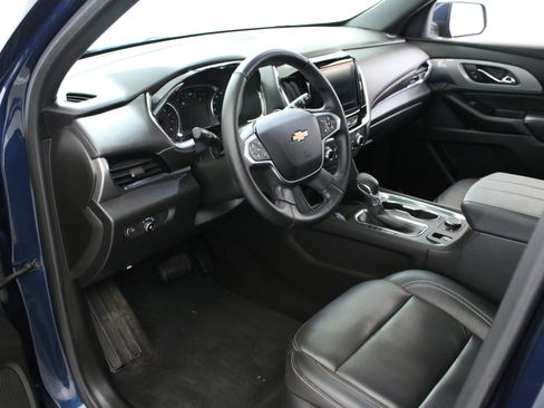 Used 2023 Chevrolet Traverse LT w/ LPO, Floor Liner Package image 23