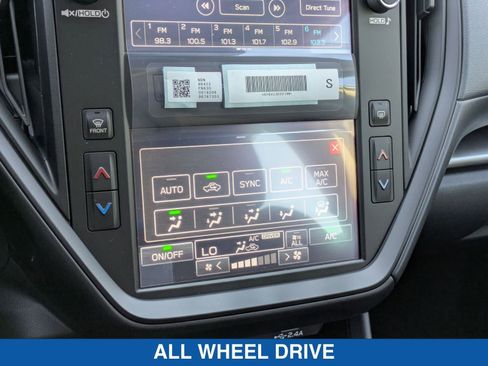 Certified 2025 Subaru Impreza 2.0i image 23