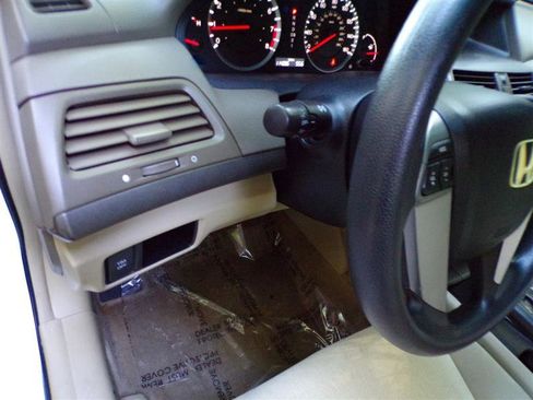 Used 2009 Honda Accord LX-P image 30