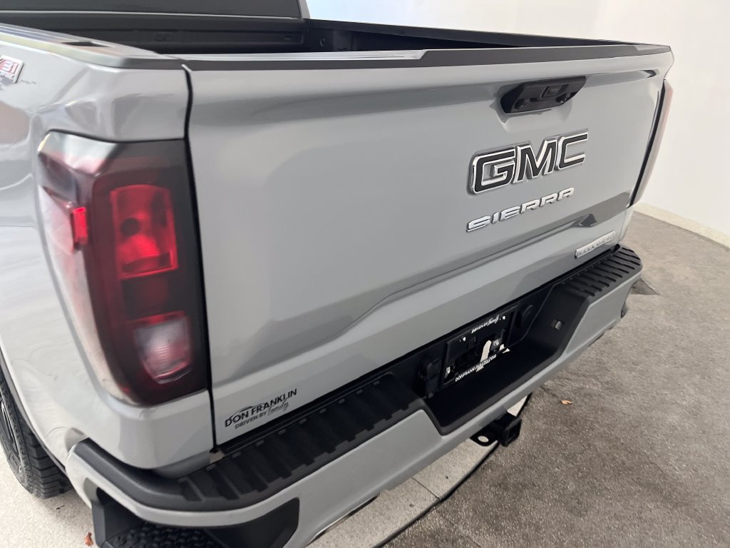 Used 2024 GMC Sierra 1500 Elevation AWD/4WD image 4