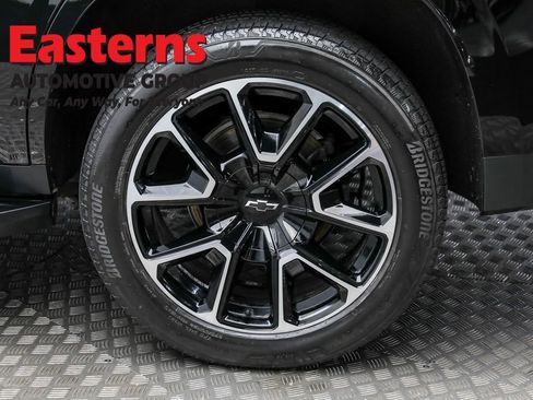 Used 2023 Chevrolet Tahoe RST image 8