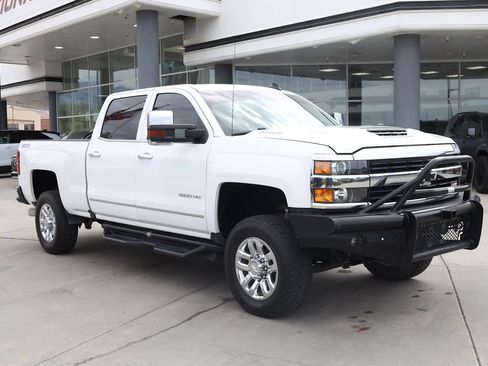 Used 2017 Chevrolet Silverado 3500 LTZ w/ Duramax Plus Package AWD/4WD image 8