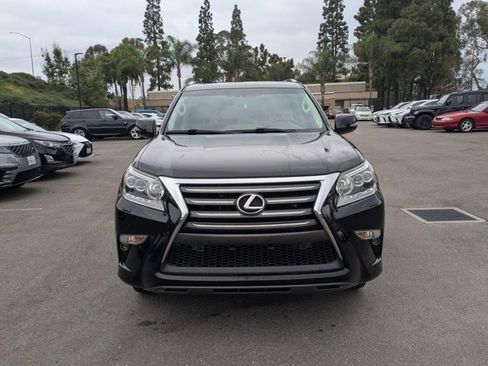 Used 2016 Lexus GX 460 w/ Premium Package image 2